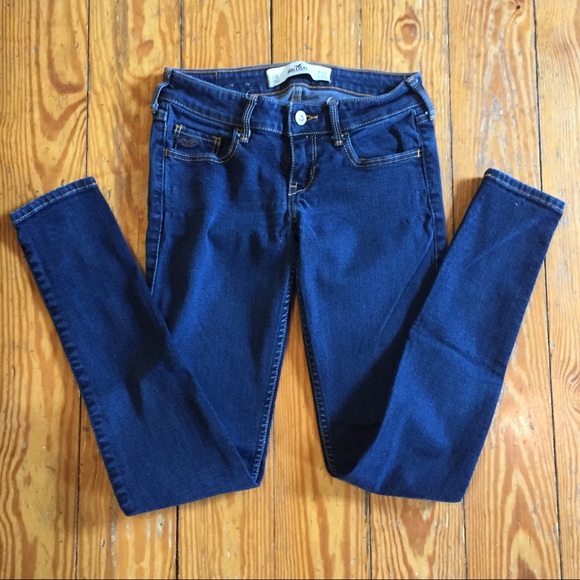 Hollister Jeans - Picture 2 of 3